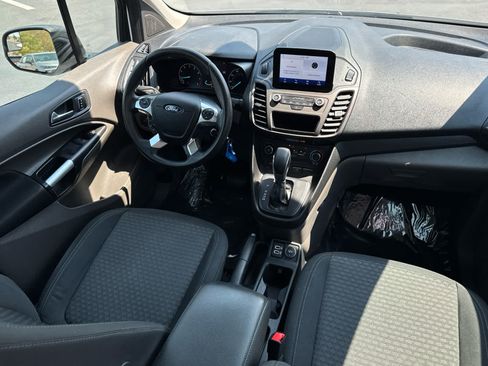 Used 2019 Ford Transit Connect XLT FWD image 23