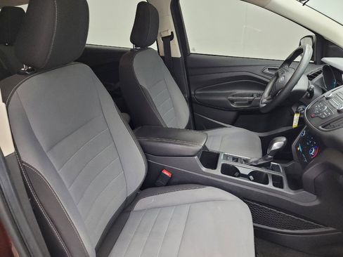 Used 2018 Ford Escape S image 21