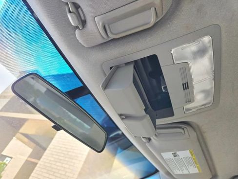 Used 2012 Toyota Camry LE image 26