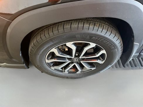 Used 2024 Toyota Corolla Cross AWD Hybrid image 29