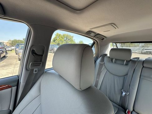 Used 2006 Lexus LS 430 RWD image 55