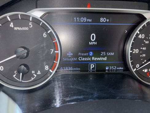 Used 2023 Nissan Altima 2.5 SV FWD image 16