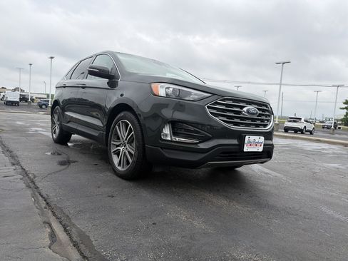 Used 2023 Ford Edge Titanium w/ Class II Trailer Tow Package AWD/4WD image 5