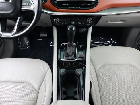 Used 2022 Jeep Compass Limited w/ Sun and Sound Group AWD/4WD image 29