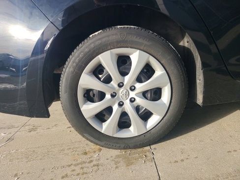 Used 2023 Toyota Corolla LE image 10