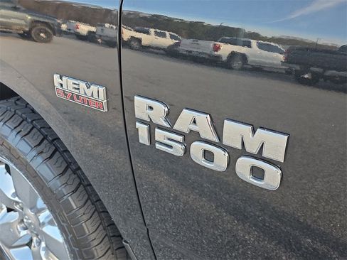 Used 2018 RAM 1500 Big Horn image 29