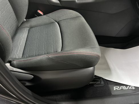 New 2025 Toyota RAV4 SE image 33