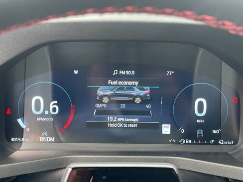 Used 2025 Ford Explorer ST RWD image 29