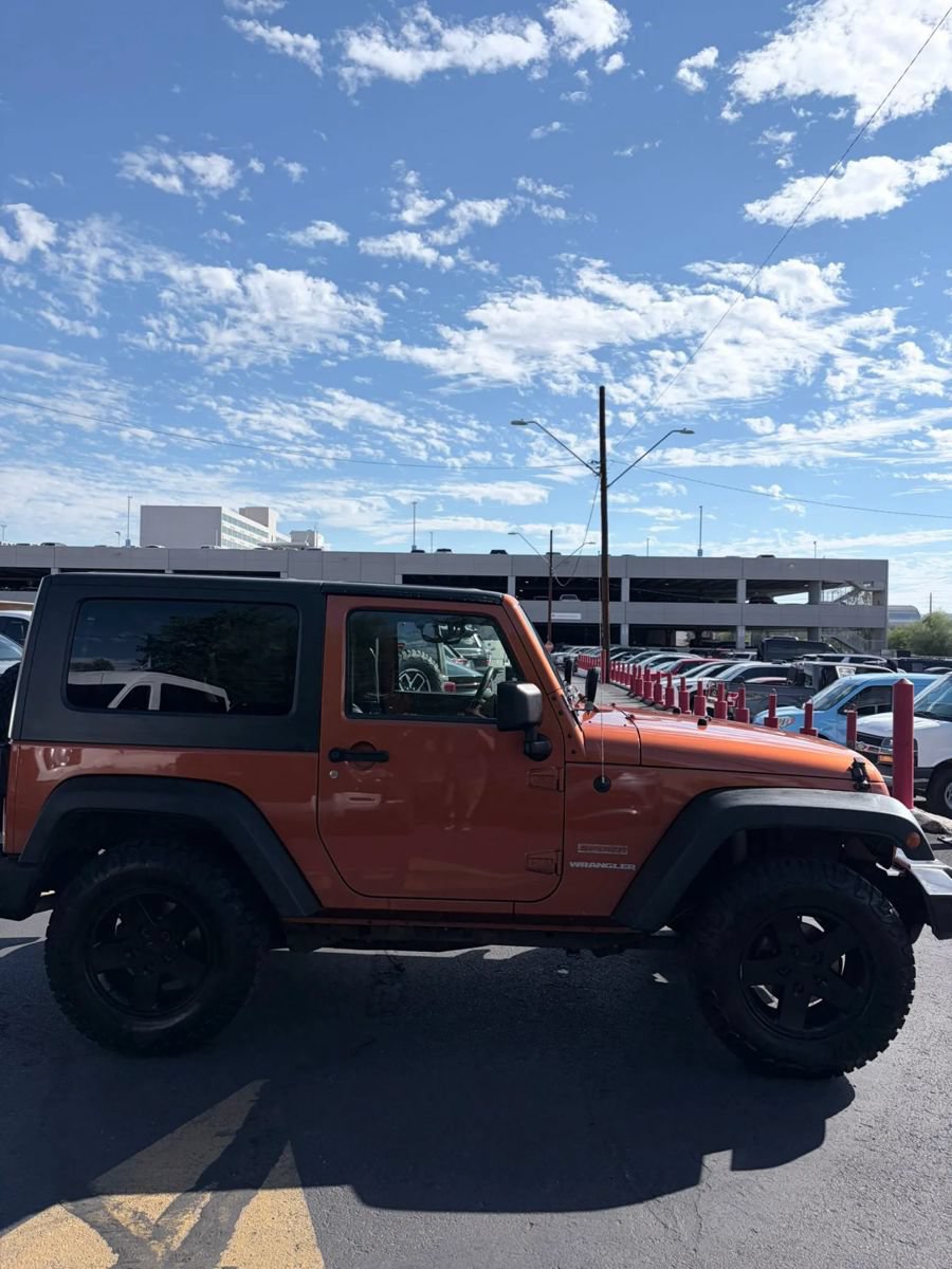 Used 2010 Jeep Wrangler Sport AWD/4WD image 4