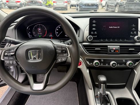 Used 2020 Honda Accord LX image 14