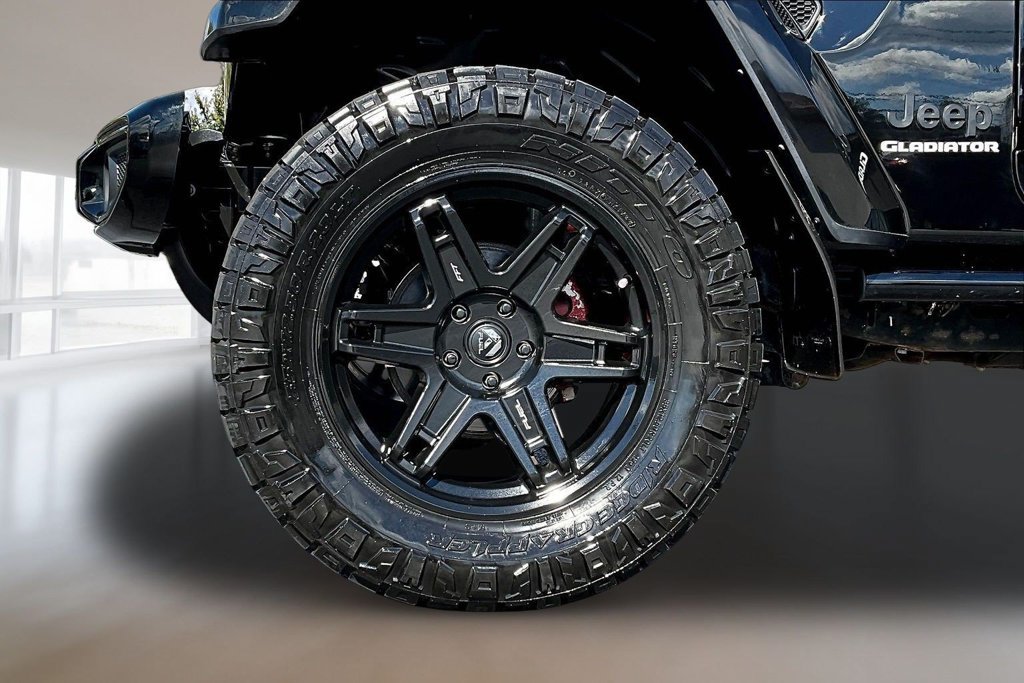 Used 2022 Jeep Gladiator Overland AWD/4WD image 31
