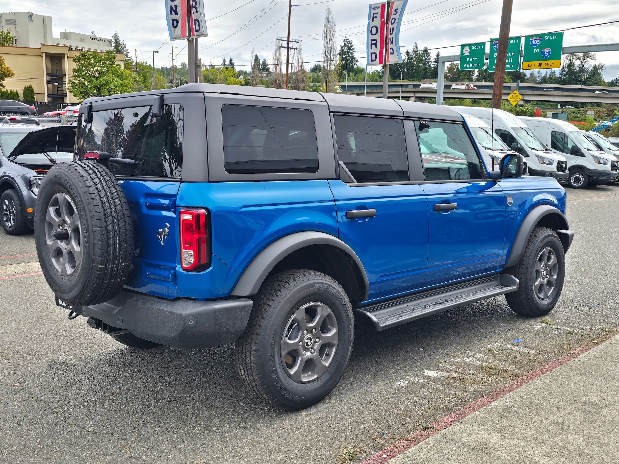 New 2026 Ford Bronco Big Bend AWD/4WD image 5
