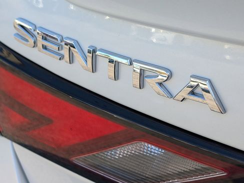 Certified 2025 Nissan Sentra SR w/ SR Premium Package image 18