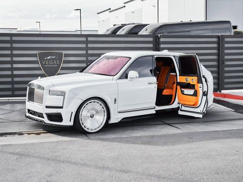 Used 2025 Rolls-Royce Cullinan image 5