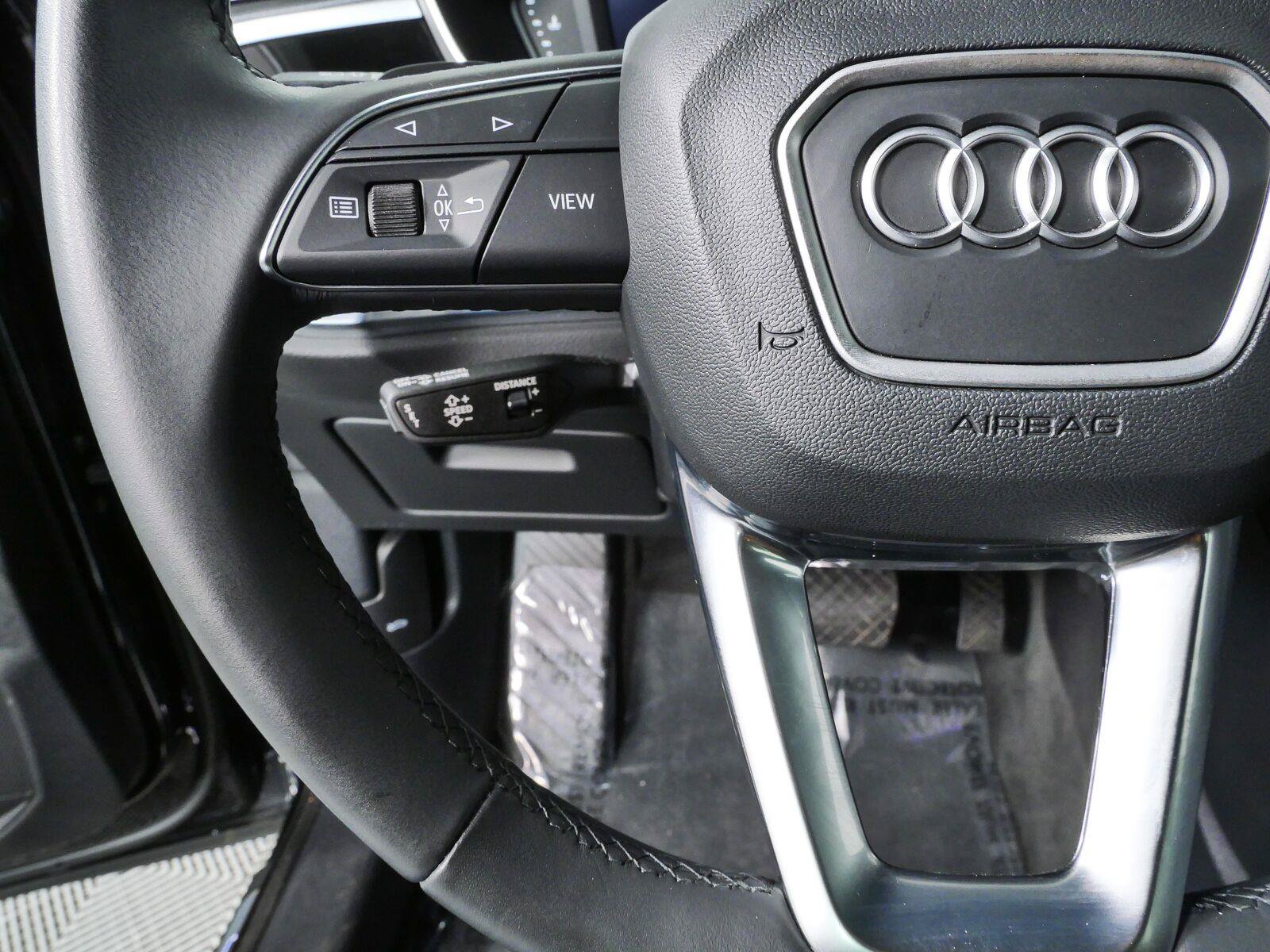 Used 2024 Audi Q3 2.0T Premium Plus AWD/4WD image 9