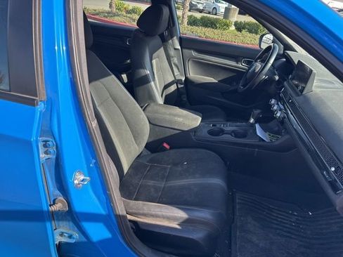 Used 2022 Honda Civic Sport image 12