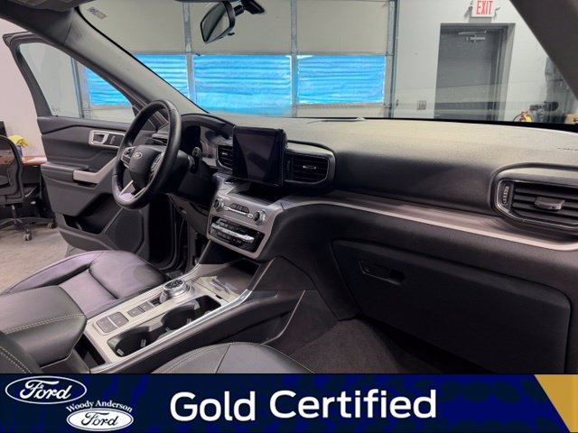 Certified 2024 Ford Explorer XLT w/ Equipment Group 202A RWD image 26