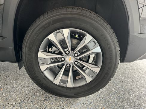 New 2026 Chevrolet Equinox LT FWD image 34