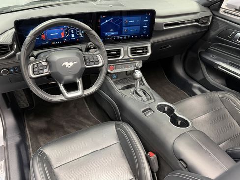 Used 2024 Ford Mustang GT Premium RWD image 4