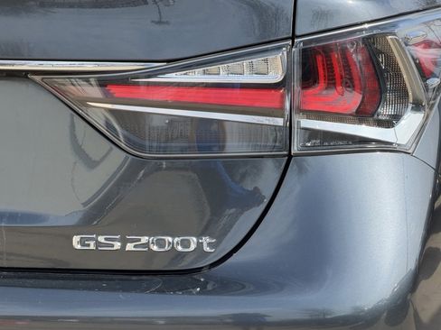 Used 2017 Lexus GS 200t F Sport image 9