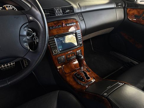 Used 2005 Mercedes-Benz CL 65 AMG image 37