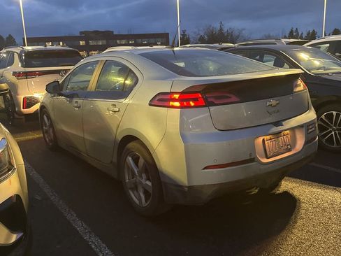 Used 2013 Chevrolet Volt Premium w/ Premium Trim Package image 5