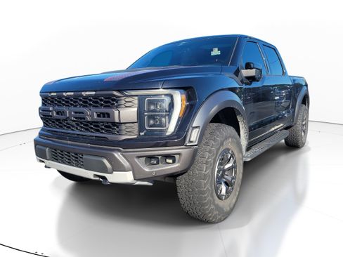 Used 2022 Ford F150 Raptor w/ Equipment Group 801A High AWD/4WD image 3
