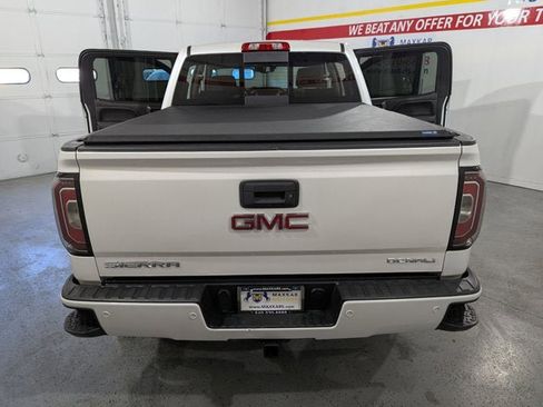 Used 2018 GMC Sierra 1500 Denali image 14