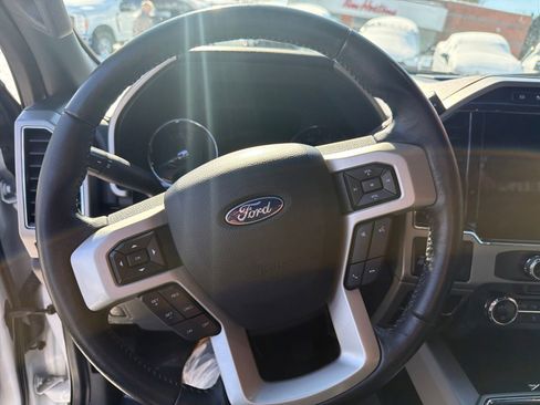 Used 2022 Ford F250 Lariat w/ Lariat Ultimate Package image 14