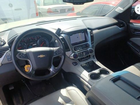 Used 2017 Chevrolet Tahoe LT image 5