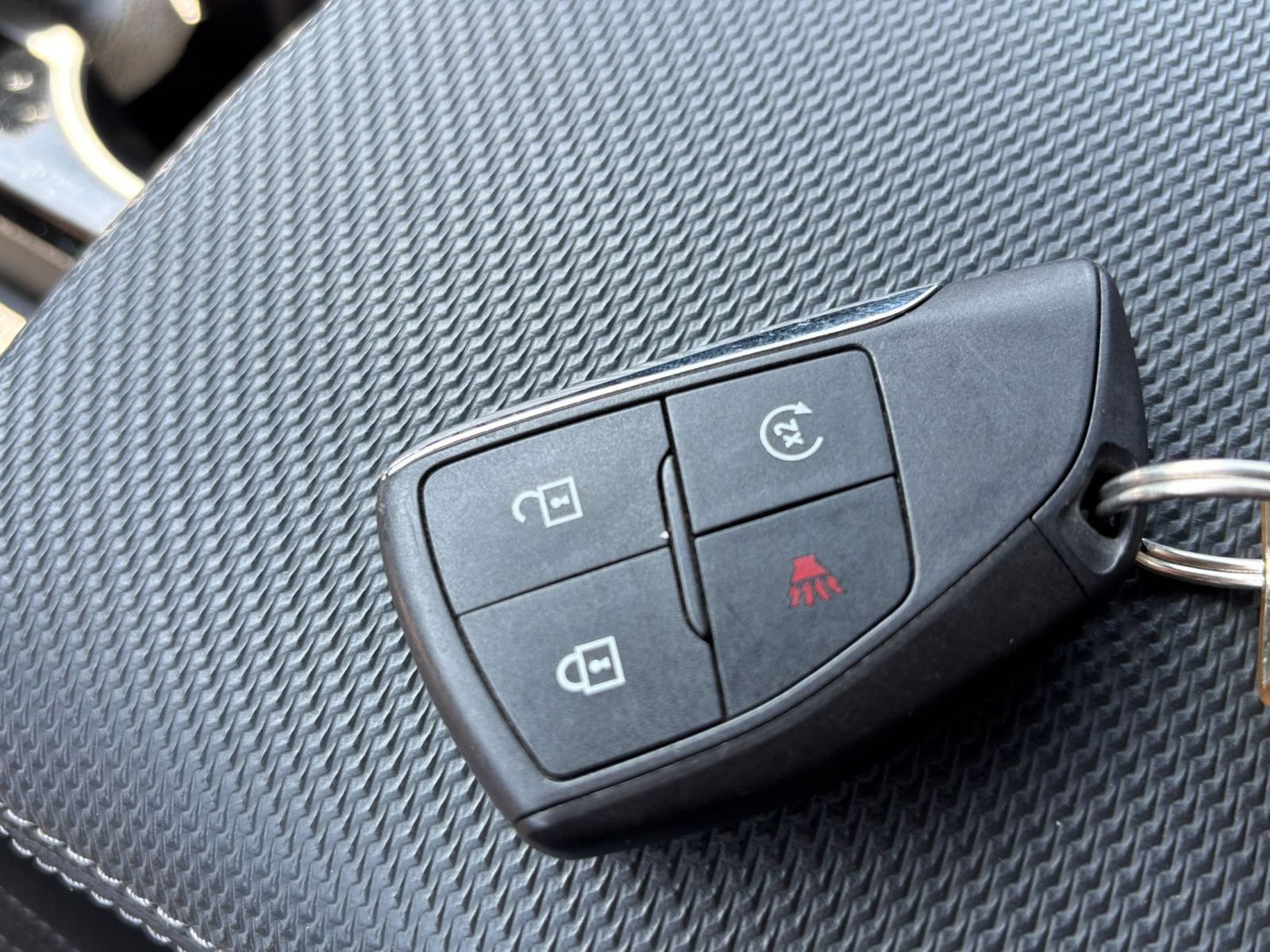 Used 2025 Chevrolet Equinox LT FWD image 21