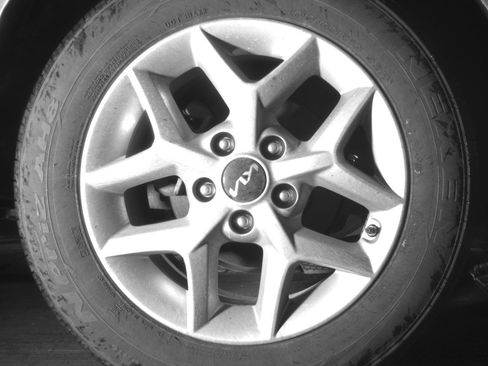 Used 2025 Kia Soul LX w/ LX Technology Package FWD image 15