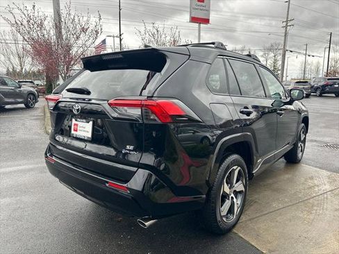 Certified 2025 Toyota RAV4 SE AWD/4WD image 5