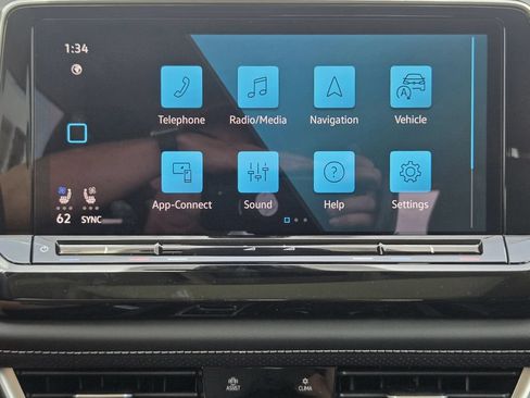 New 2026 Volkswagen Atlas SE FWD image 16