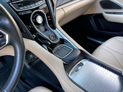 Used 2023 Acura RDX FWD image 19