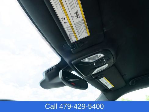 Used 2025 Jeep Compass Limited AWD/4WD image 19