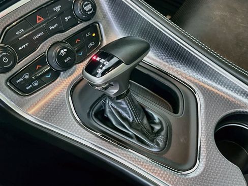 Used 2017 Dodge Challenger SRT Hellcat RWD image 16