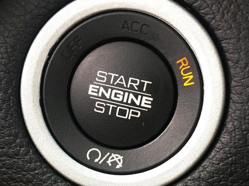 Used 2019 RAM 1500 Big Horn AWD/4WD image 28