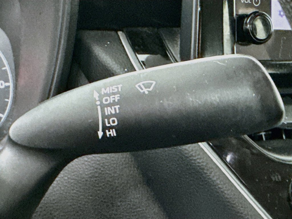 Used 2024 Toyota Corolla LE FWD image 13