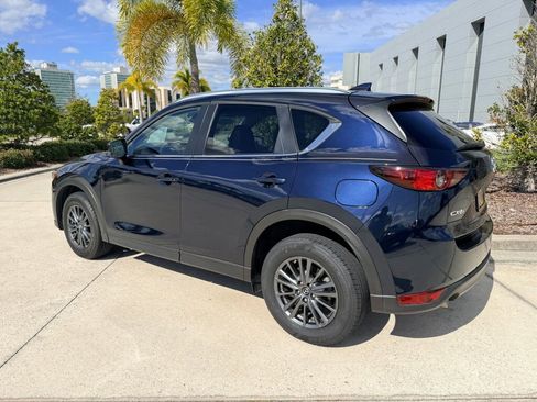 Used 2019 MAZDA CX-5 Touring image 2