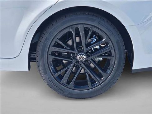 New 2026 Toyota Camry SE image 10