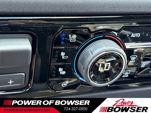 New 2026 Chevrolet Silverado 1500 High Country AWD/4WD image 13
