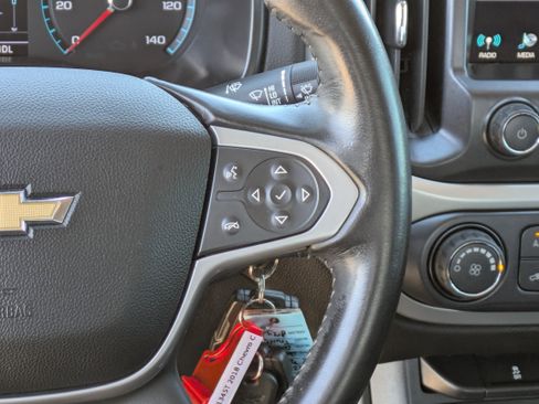 Used 2018 Chevrolet Colorado LT w/ LT Convenience Package image 21