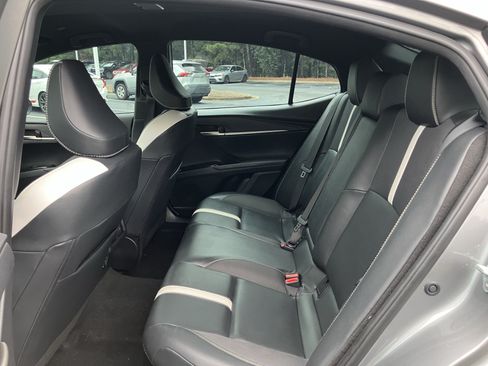 Used 2025 Toyota Camry SE FWD image 33