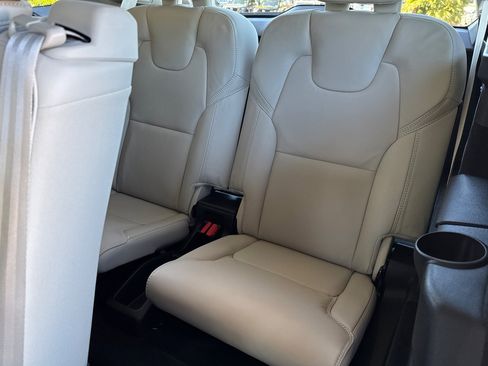 Used 2022 Volvo XC90 T6 Inscription image 14