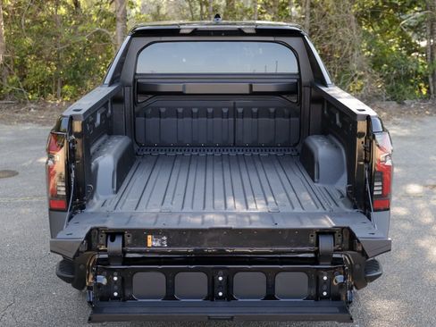New 2026 Chevrolet Silverado EV LT w/ Premium Package image 33
