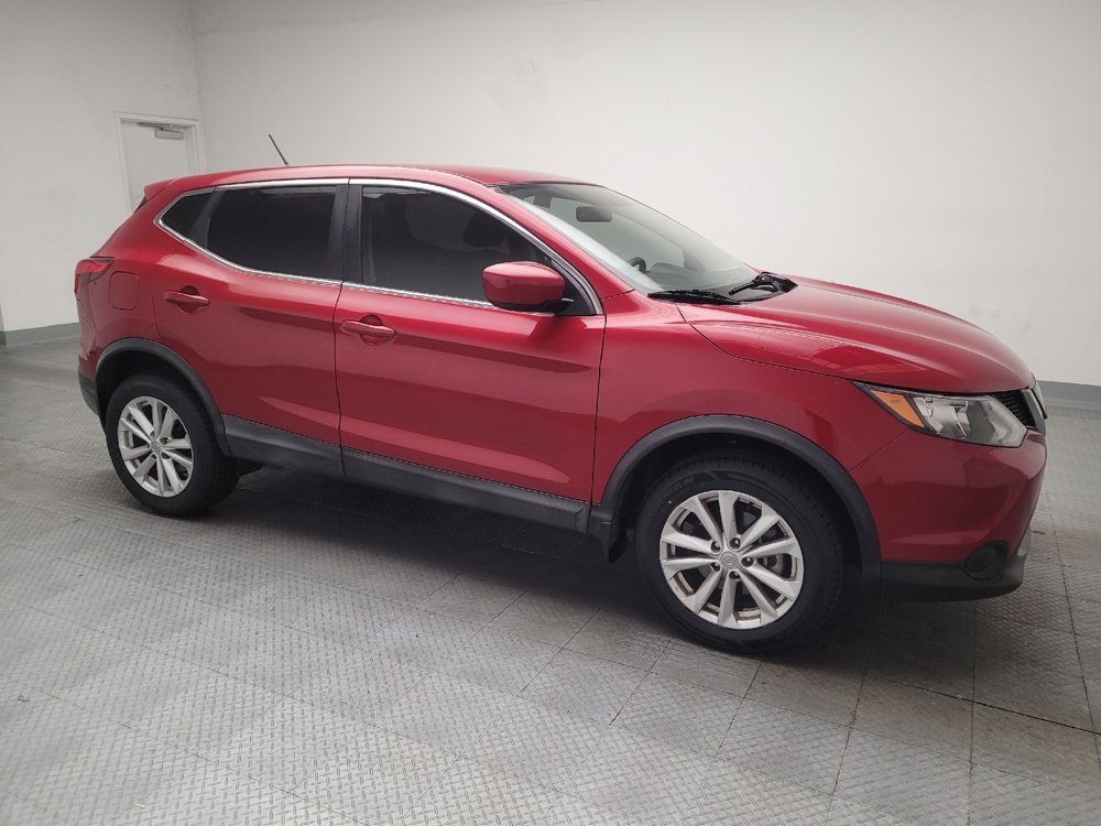 Used 2018 Nissan Rogue Sport S w/ S Appearance Package FWD image 11