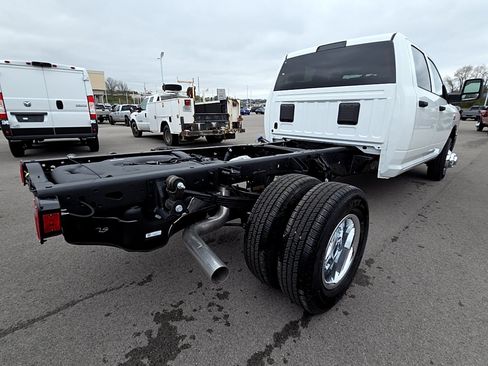 New 2026 RAM 3500 Tradesman image 4