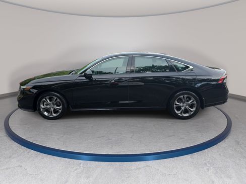 Used 2024 Honda Accord EX-L image 8