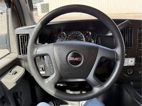 Used 2020 GMC Savana 3500 Extended w/ Driver Convenience Package image 19